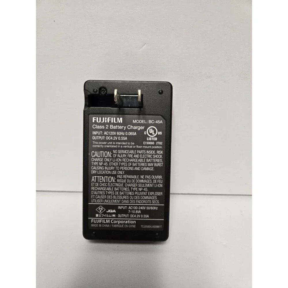 Fujifilm BC-45A Digital Camera Battery Charger Wall Charger Original OEM